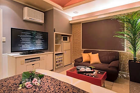 Deluxe Double Room - Non-Smoking