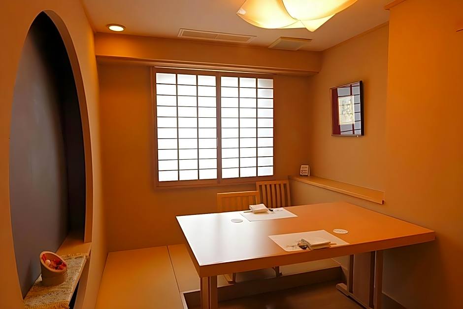 Kokusai 21 International Hotel