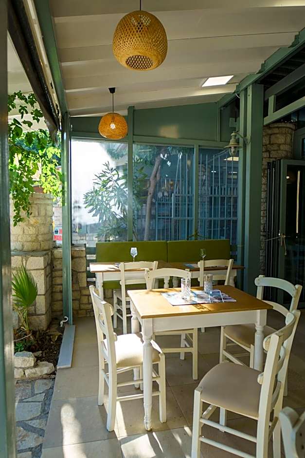 Rouda Bay Beach Hotel