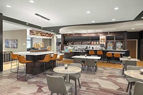 Courtyard by Marriott Omaha Bellevue at Beardmore Event Center