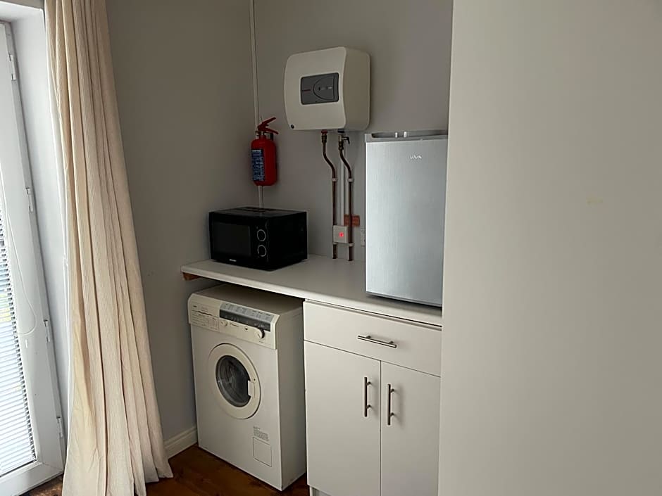 Lakeland Midsummer Lakehouse