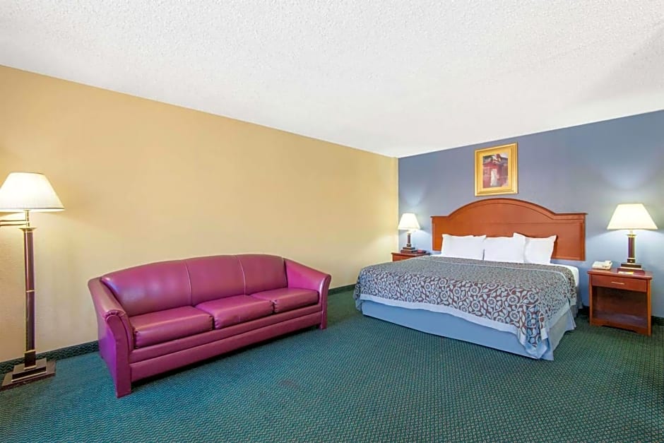 Blue Way Inn & Suites Wichita East