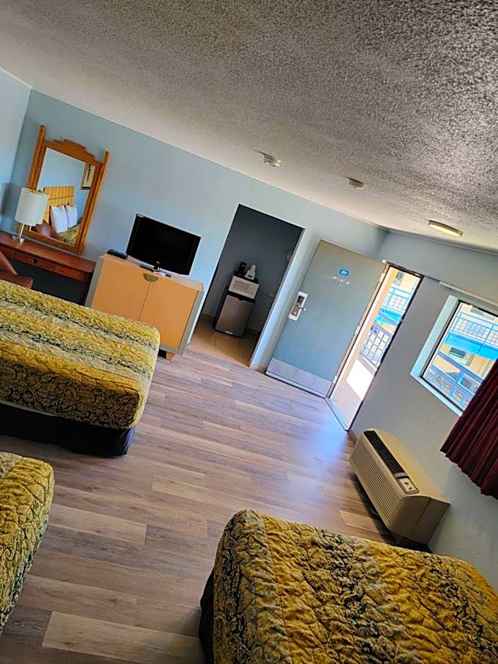 Travelodge by Wyndham Clovis