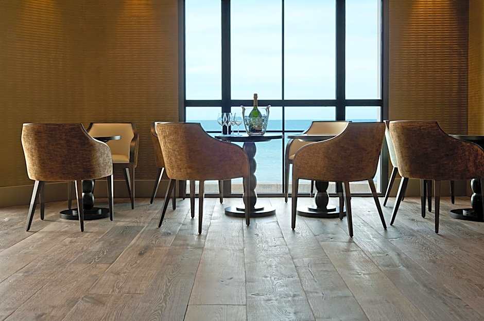 Hotel Le Nouveau Monde