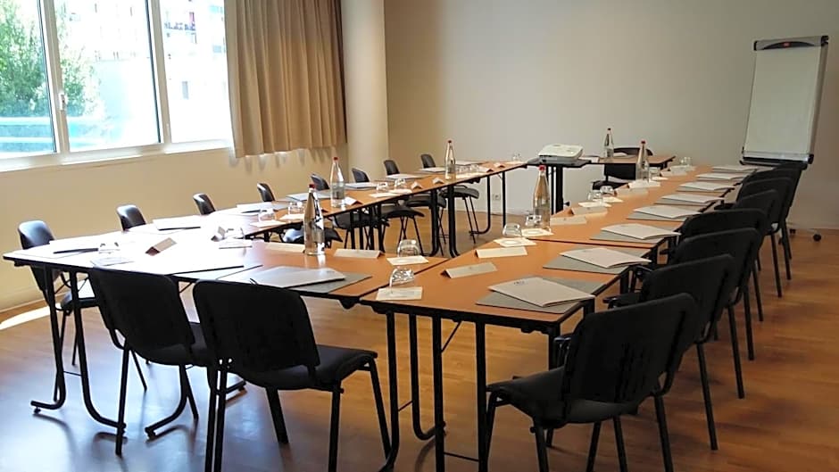 ibis Styles Massy Opera