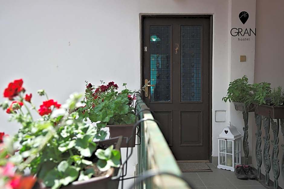 GRAN hostel