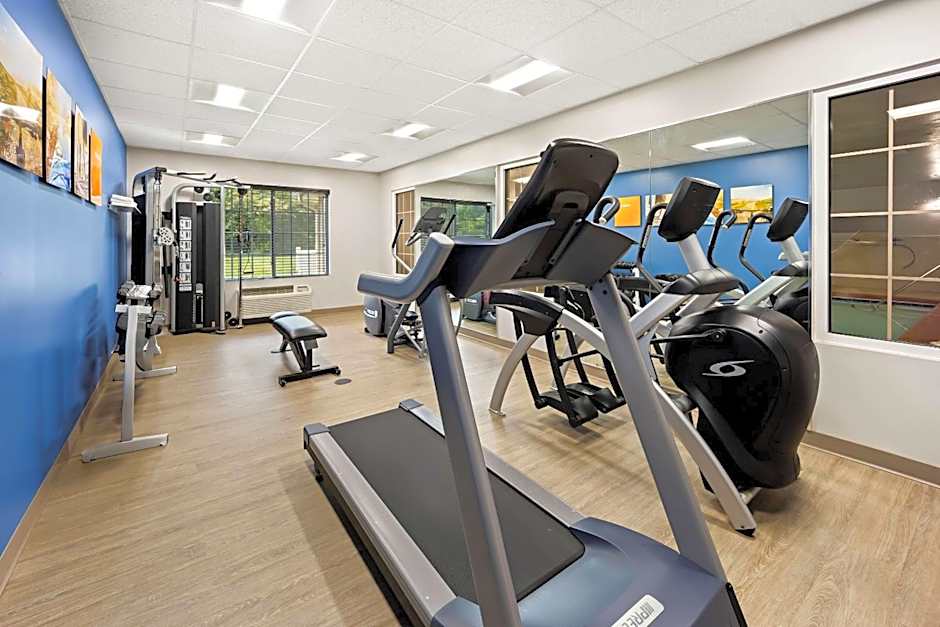 Comfort Inn & Suites High Point - Archdale