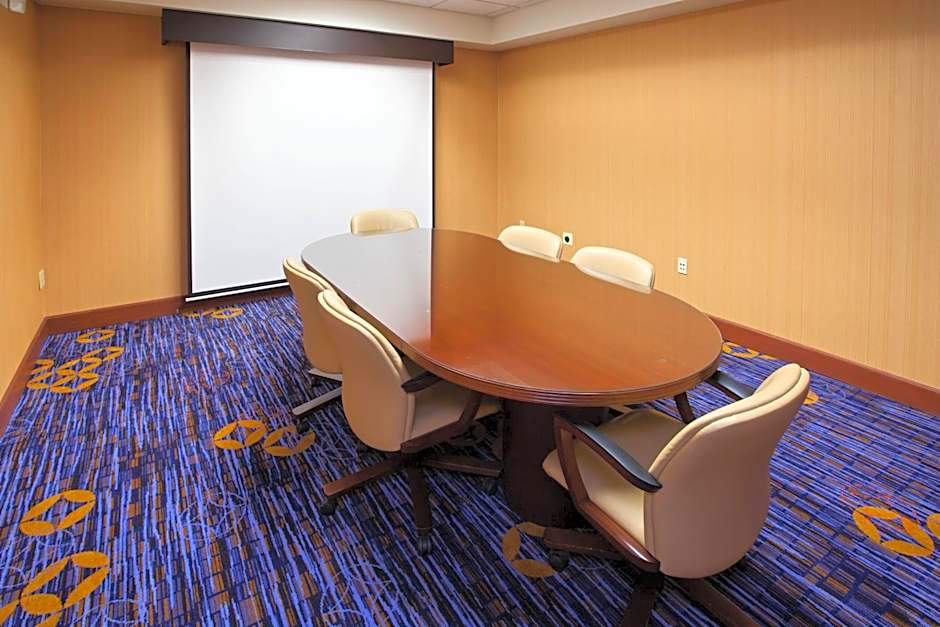 Courtyard by Marriott Louisville Northeast