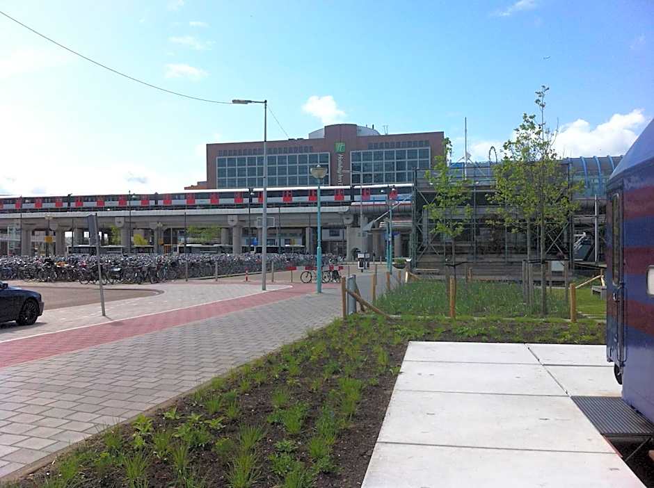 Train Lodge Amsterdam