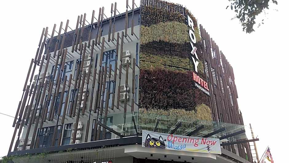 Roxy Hotel Padungan