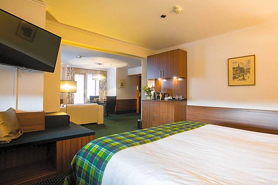 Golden Tulip Hotel Central