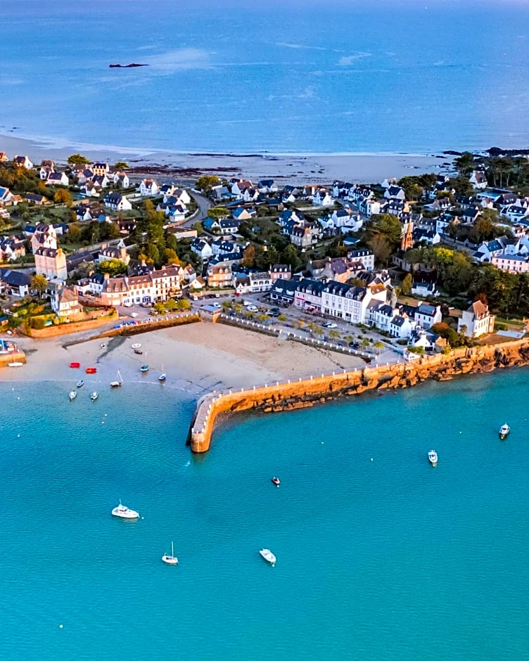 EDEN Locquirec - Piscine & Spa Chambre d hôtes