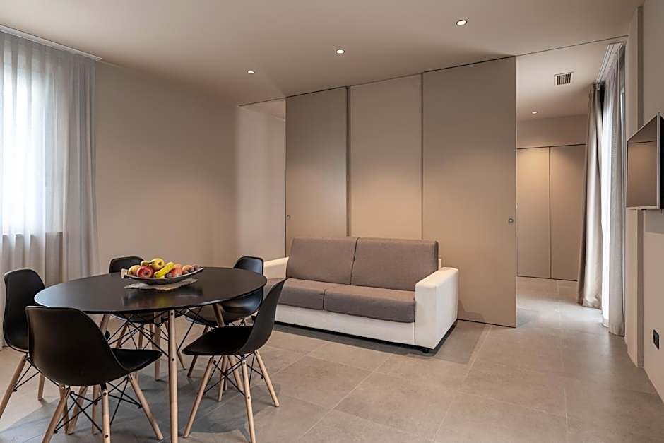 Amare Suite & Apartments