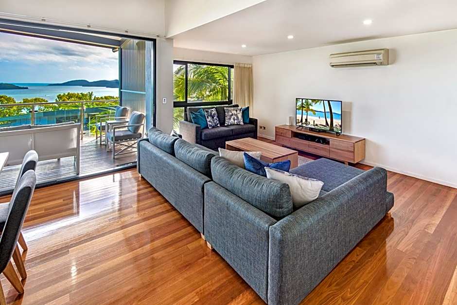 Pinnacle Apartments on Hamilton Island by HIHA