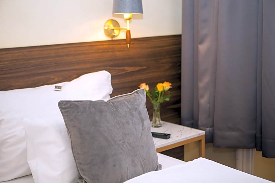 City Pension Stephansplatz I Self Check In I AC in all rooms