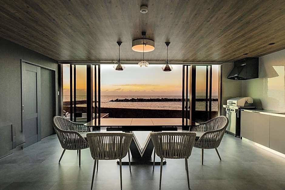 Photo 1 of 5 of Beach Villa