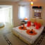 Golden Life Heights Deluxe Suite Hotel - Adult Only