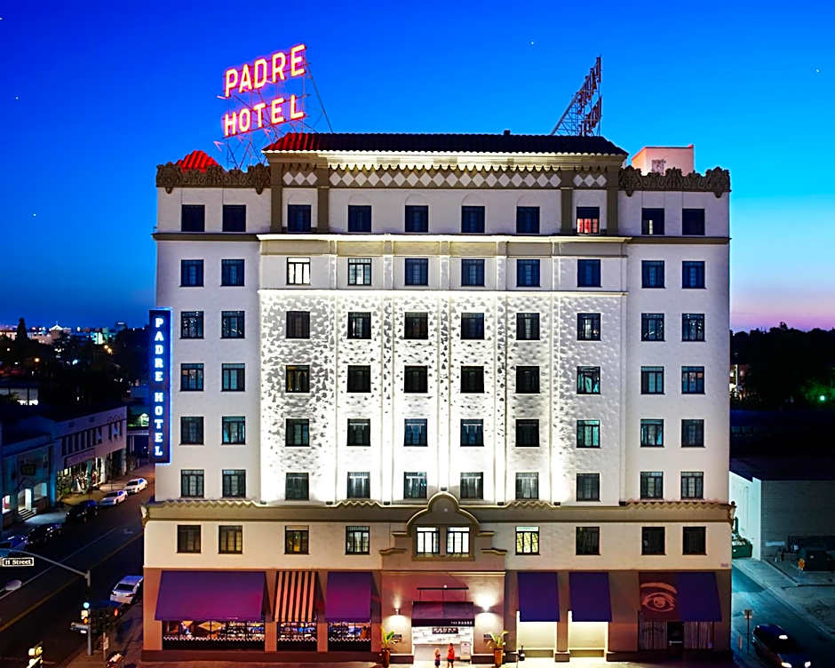 Photo 1 of 29 of Padre Hotel