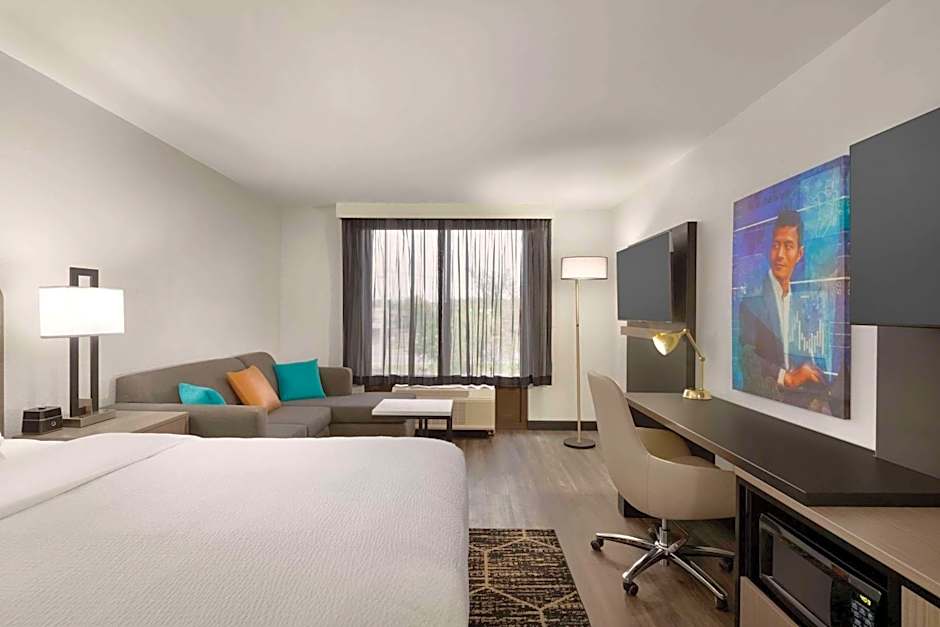 La Quinta Inn & Suites by Wyndham Dothan