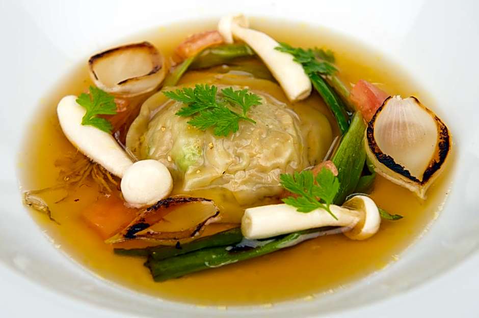 Lion & Pheasant Hotel