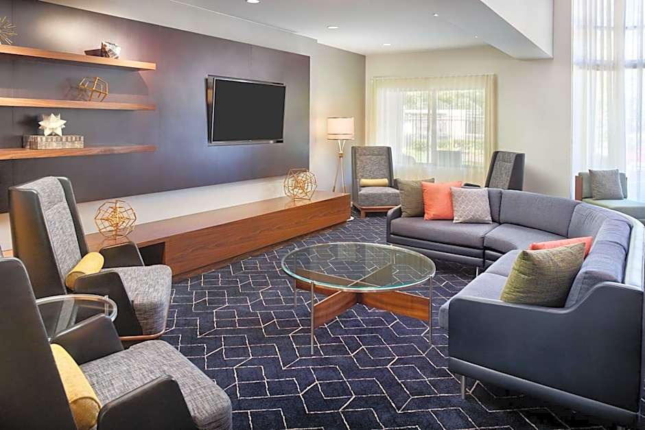 Courtyard by Marriott Atlanta Alpharetta