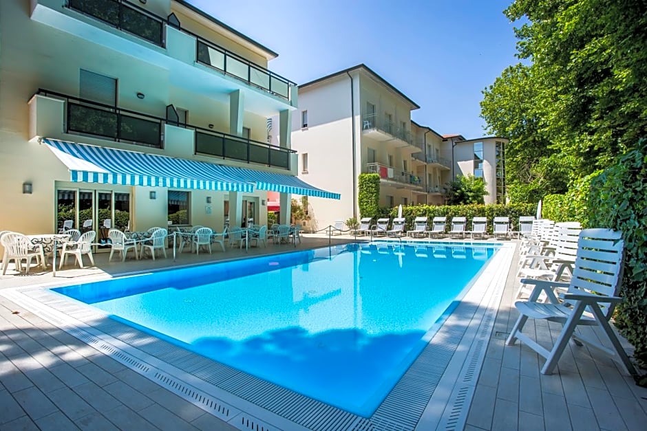 Hotel Athena