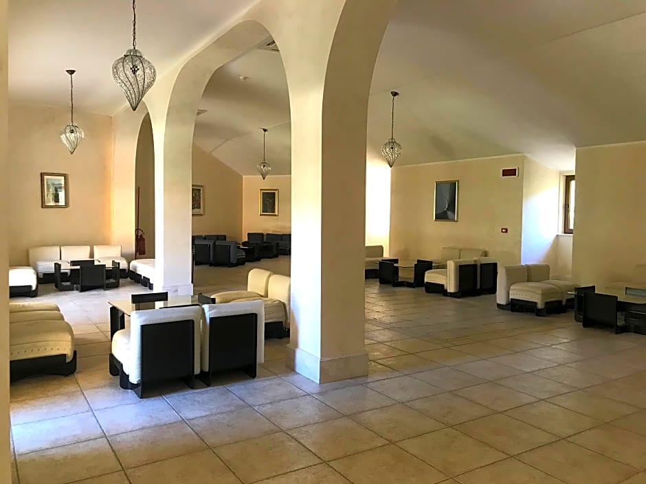 Club Esse Palmasera Il Borgo