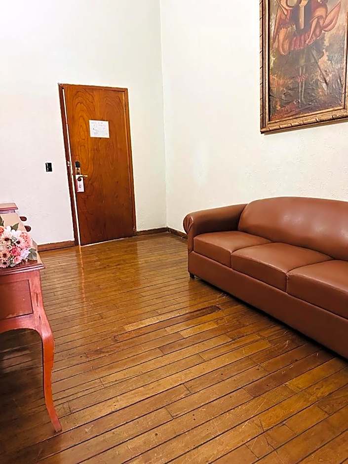 Hotel Frances