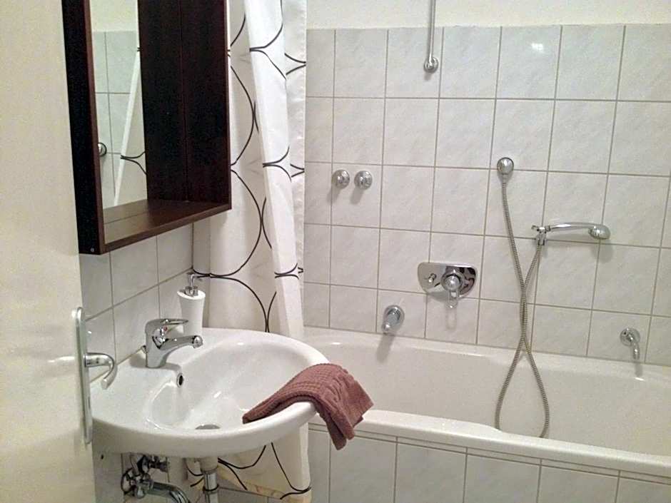 B&B MY PLACE mit Frühstückspaket - with Breakfastbox