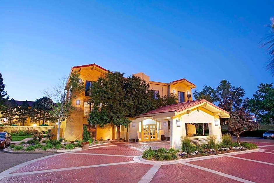 La Quinta Inn & Suites by Wyndham Denver  Golden