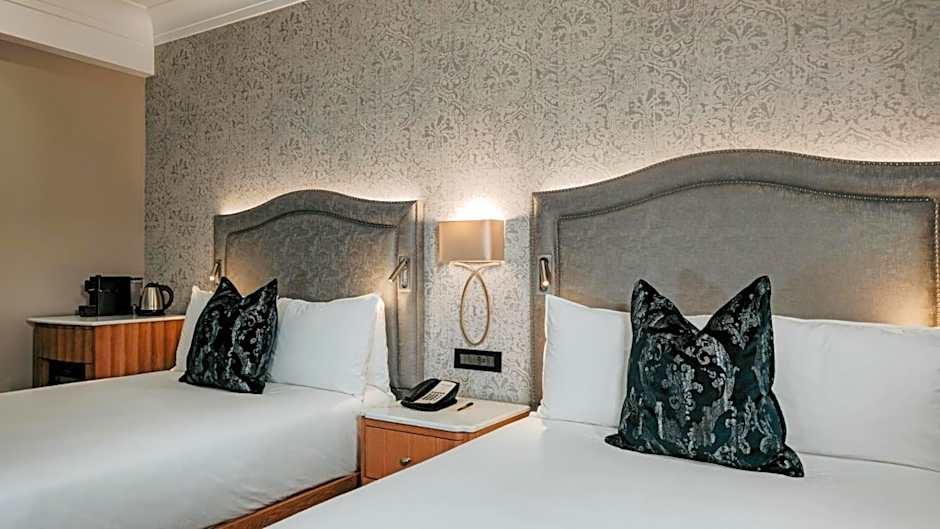 Pivot Hotel Montecasino