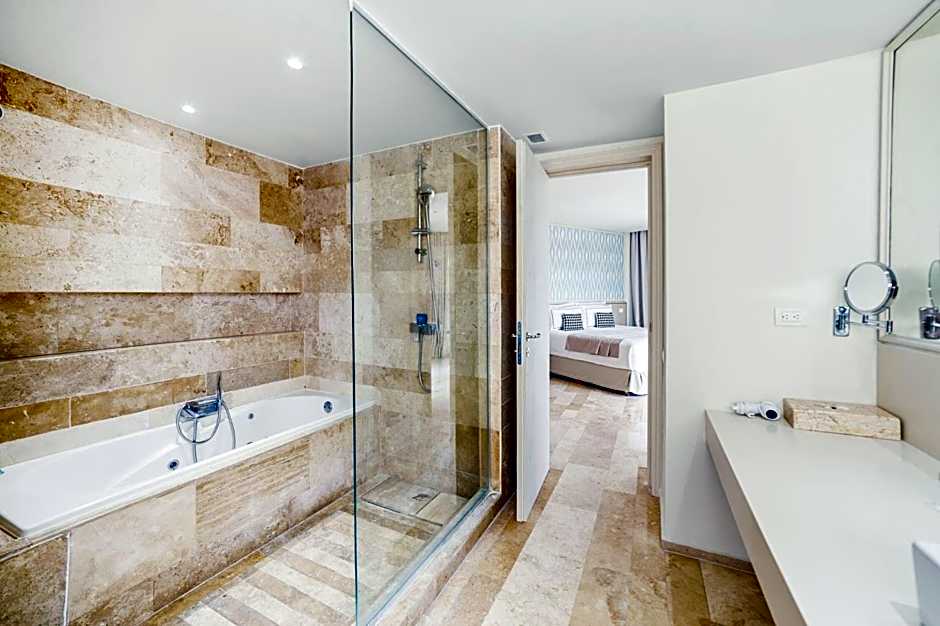 Privilege Aluxes Adults Only