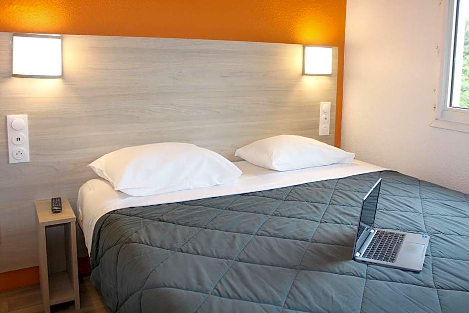 Première Classe Plaisir Gatines