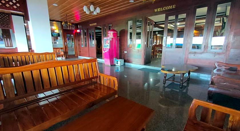 Riverfront Hotel Mukdahan