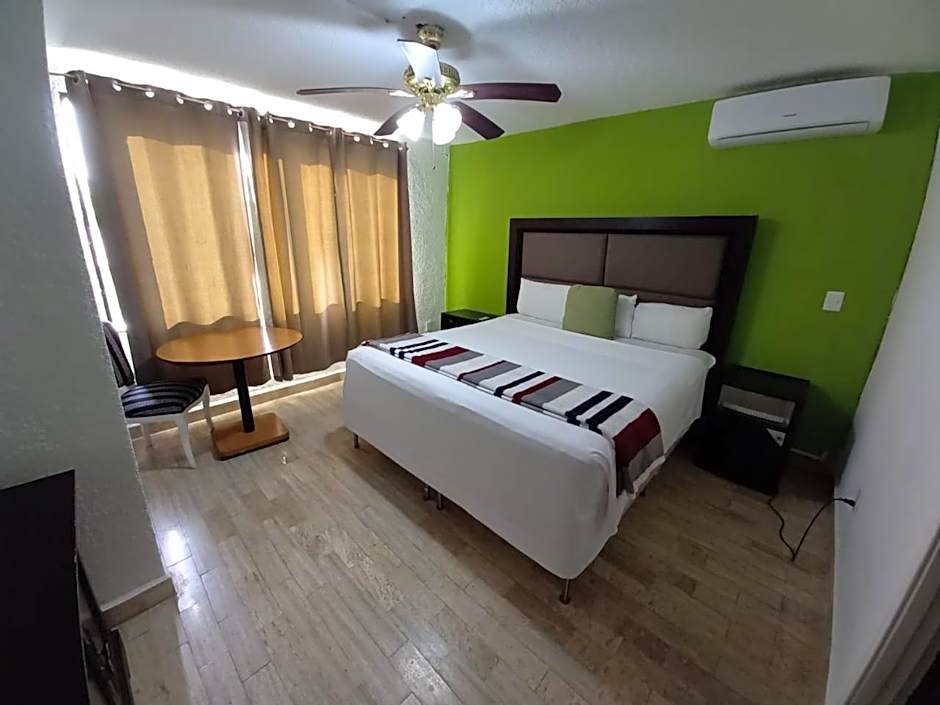 Nirvana Hotel & Hostel - Cancun Hotel Zone – Cancun, TX