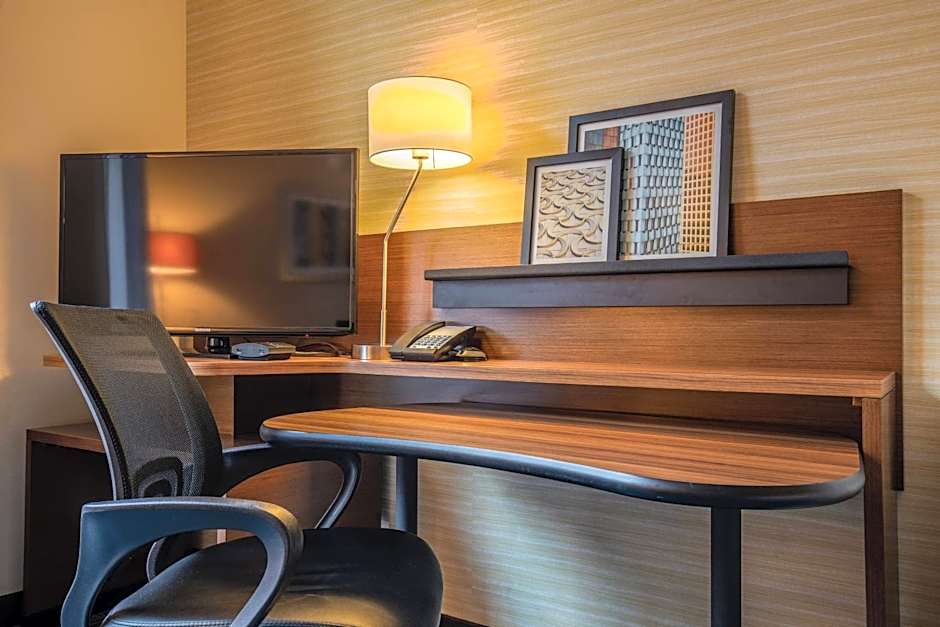 Fairfield Inn & Suites by Marriott Chicago Downtown/River North