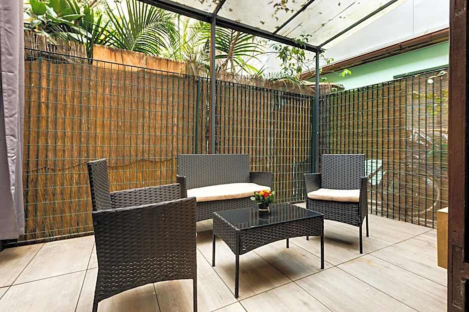 Piazza Farnese Luxury Suites