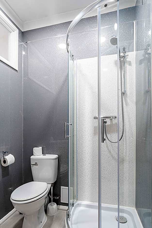 Lancaster Court Hotel