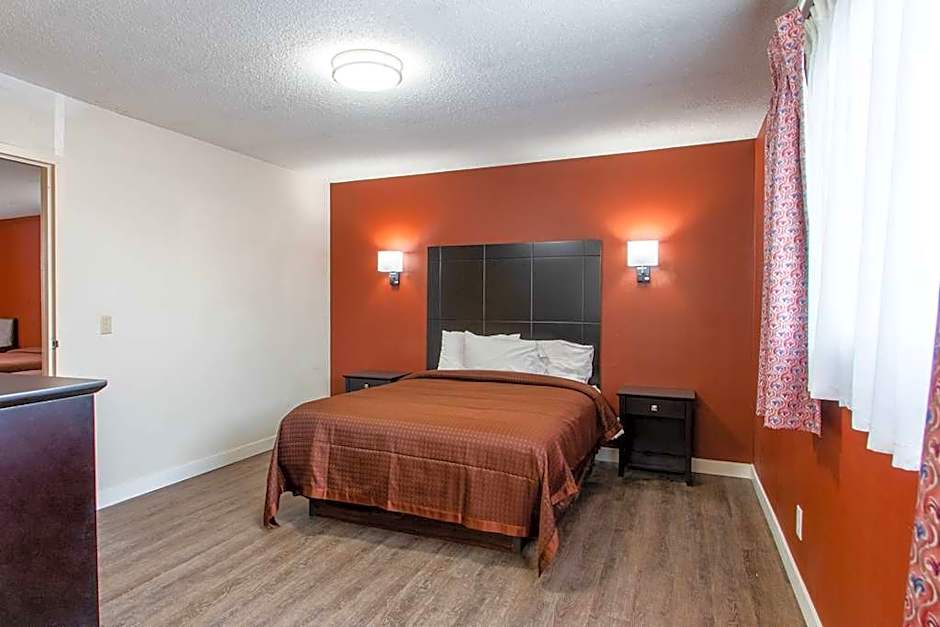 Econo Lodge Elko