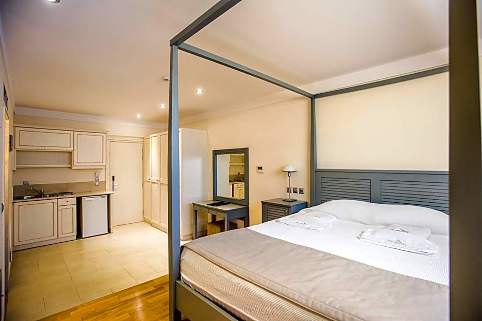 Almiriki Chios Rooms & Apartments