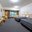 Mayfair Plaza Motel and Apartments