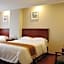 GreenTree Inn Taizhou JingJiang Zhongzhou Road Sunshine international business hotel