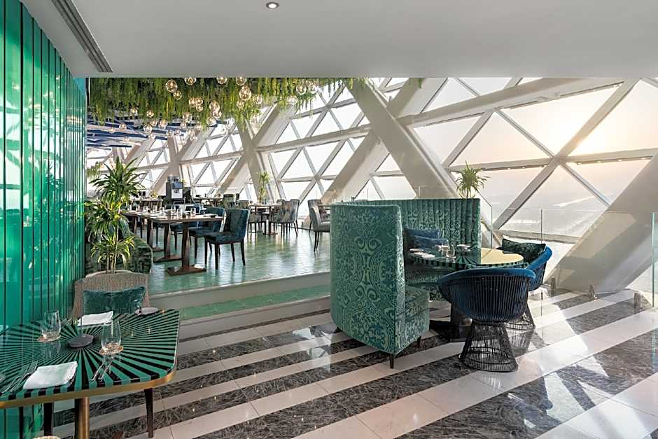 Andaz Capital Gate Abu Dhabi, By Hyatt