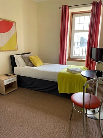 Standard Single Room with Shower