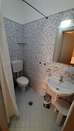 Small Single Room