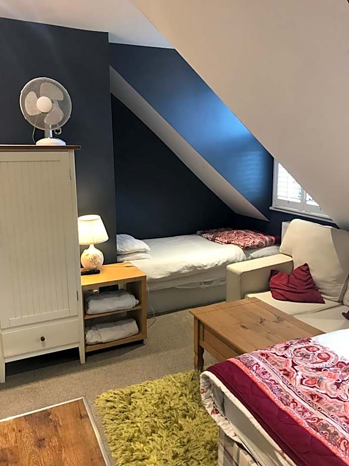 Acacia Villas Guest House