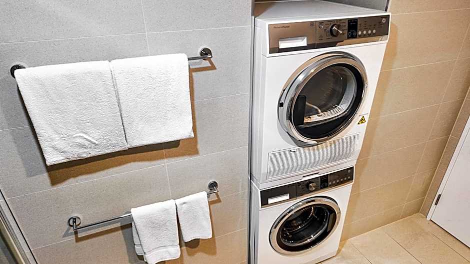 Quest Mounts Bay Road