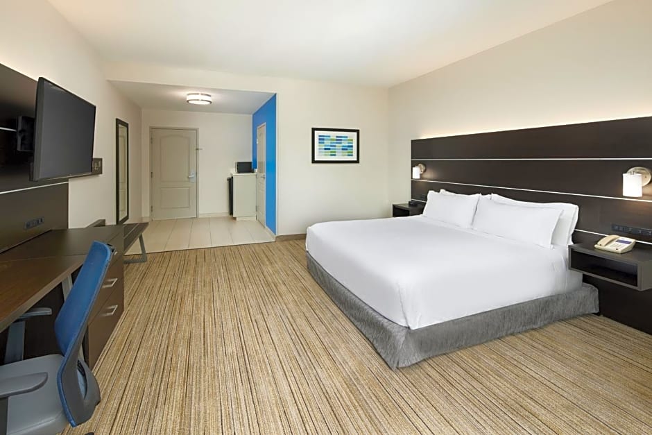 Holiday Inn Express Hotel & Suites Valdosta Southeast By IHG