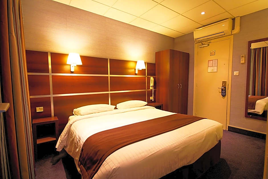 Hotel Des Trois Gares