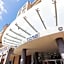Oaks Glenelg Plaza Pier Suites